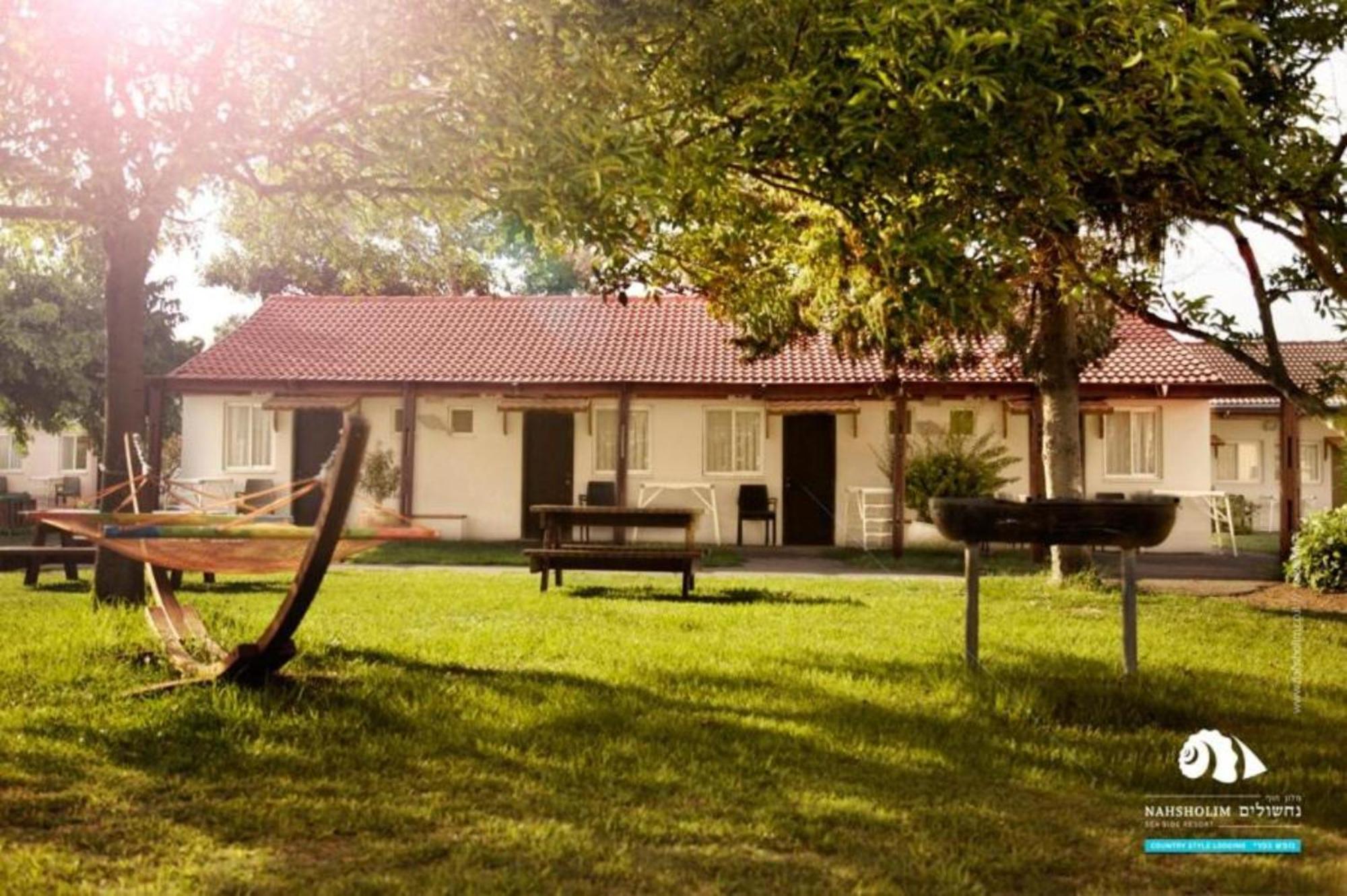 Nachsholim Kibbutz Country Lodging Nahsholim Exterior foto
